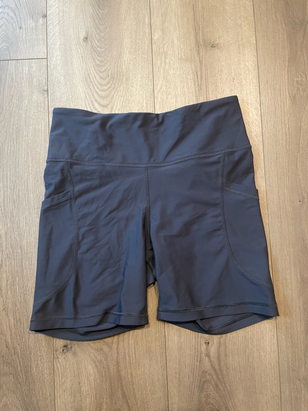 Old Navy Women's Dark Gray Bike Shorts